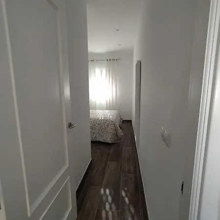 Piso Erick צ'יקלנה דה לה פרונטרה